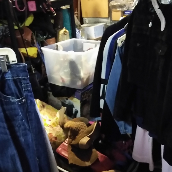 Meet your Posher, Erika - Picture 5 of 8